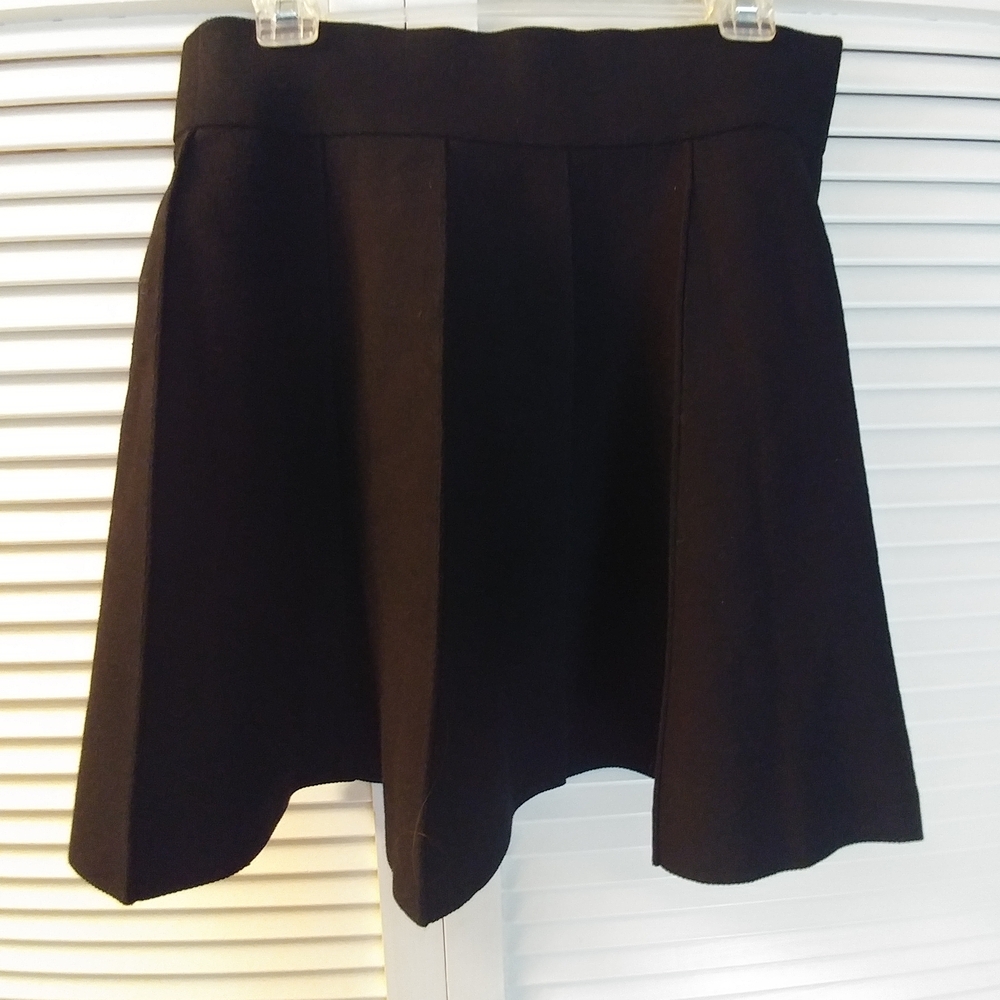 Club Monaco Black A-Line Skater Skirt